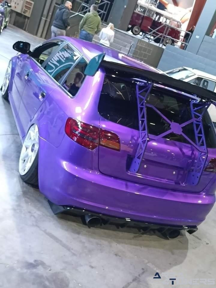 GR8 Int. Car Show 2022
Imagen del reportaje de la revista Tuning Area4tuners.es, de la concentración de coches Tuning del año 2022 en Breda, Holanda