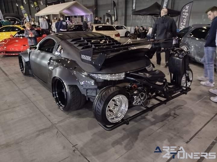 GR8 Int. Car Show 2022
Imagen del reportaje de la revista Tuning Area4tuners.es, de la concentración de coches Tuning del año 2022 en Breda, Holanda