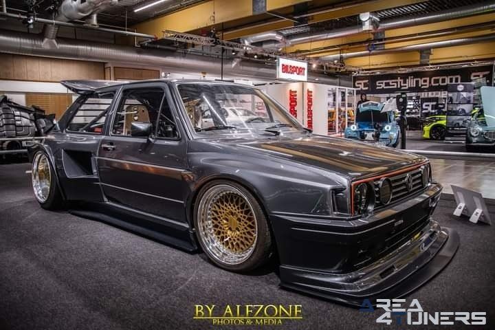 Elmia Bildsport Motorsportveckan
Imagen del reportaje de la revista Tuning Area4tuners.es, de la concentración de coches Tuning del año 2022 en Elmia, Suecia