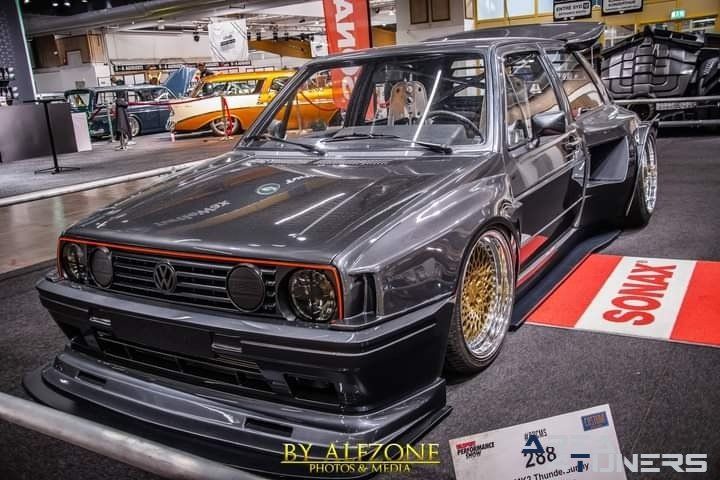 Elmia Bildsport Motorsportveckan
Imagen del reportaje de la revista Tuning Area4tuners.es, de la concentración de coches Tuning del año 2022 en Elmia, Suecia