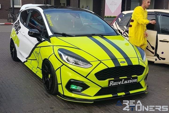 Unites Project
Imagen del reportaje de la revista Tuning Area4tuners.es, de la concentración de coches Tuning del año 2022 en Ingelmunster, Bélgica