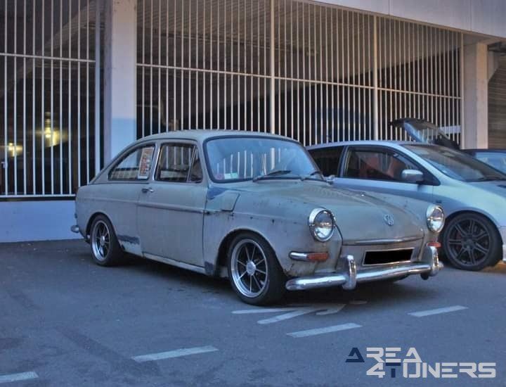 Meet In Sena
Imagen del reportaje de la revista Tuning Area4tuners.es, de la concentración de coches Tuning del año 2022 en París, Francia