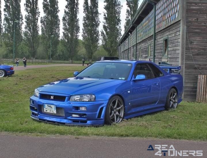 Show A Multimark Experience
Imagen del reportaje de la revista Tuning Area4tuners.es, de la concentración de coches Tuning del año 2022 en París, Francia