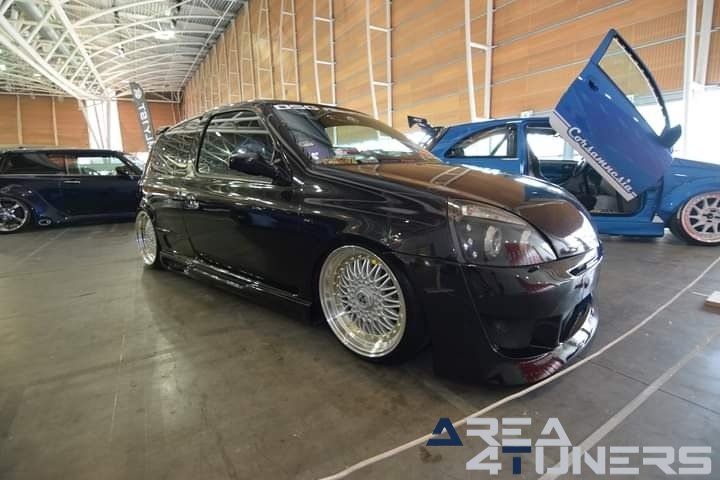 Expo Tuning Torino 2022
Imagen del reportaje de la revista Tuning Area4tuners.es, de la concentración de coches Tuning del año 2022 en Turín, Italia