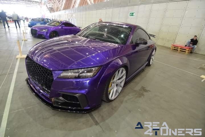 Expo Tuning Torino 2022
Imagen del reportaje de la revista Tuning Area4tuners.es, de la concentración de coches Tuning del año 2022 en Turín, Italia