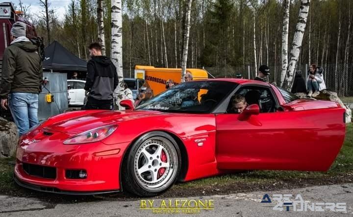 Skw's Grillkväll 2022
Imagen del reportaje de la revista Tuning Area4tuners.es, de la concentración de coches Tuning del año 2022 en Grillkväll Suecia