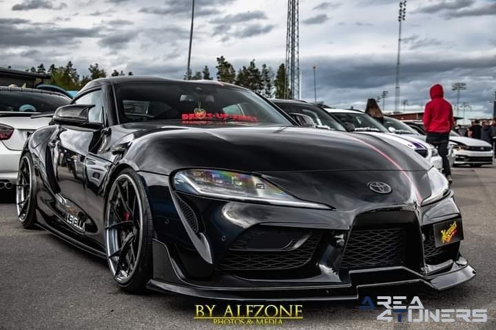 Skw's Grillkväll 2022
Imagen del reportaje de la revista Tuning Area4tuners.es, de la concentración de coches Tuning del año 2022 en Grillkväll Suecia