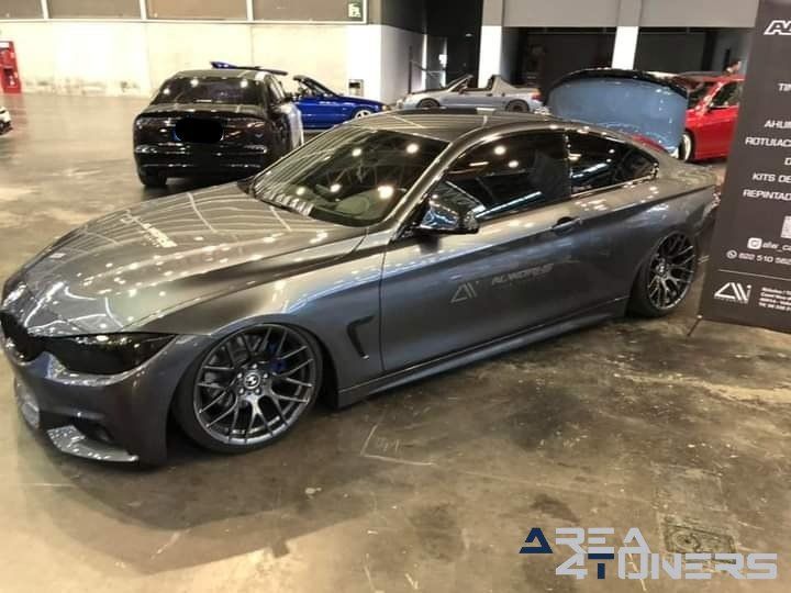 Old School Tuning Show
Imagen del reportaje revista Tuning Area4tuners.es, concentración de coches Tuning del año 2022 en Valencia, España