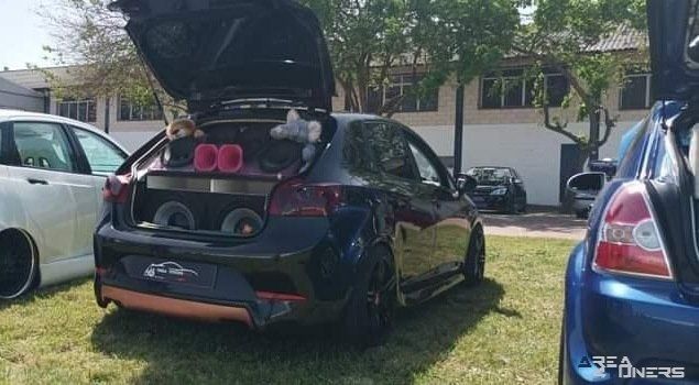 1a Concentración Tuning Don Benito
Imagen del reportaje revista Tuning Area4tuners.es, concentración de coches Tuning del año 2022 en Don Benito, Badajoz, España