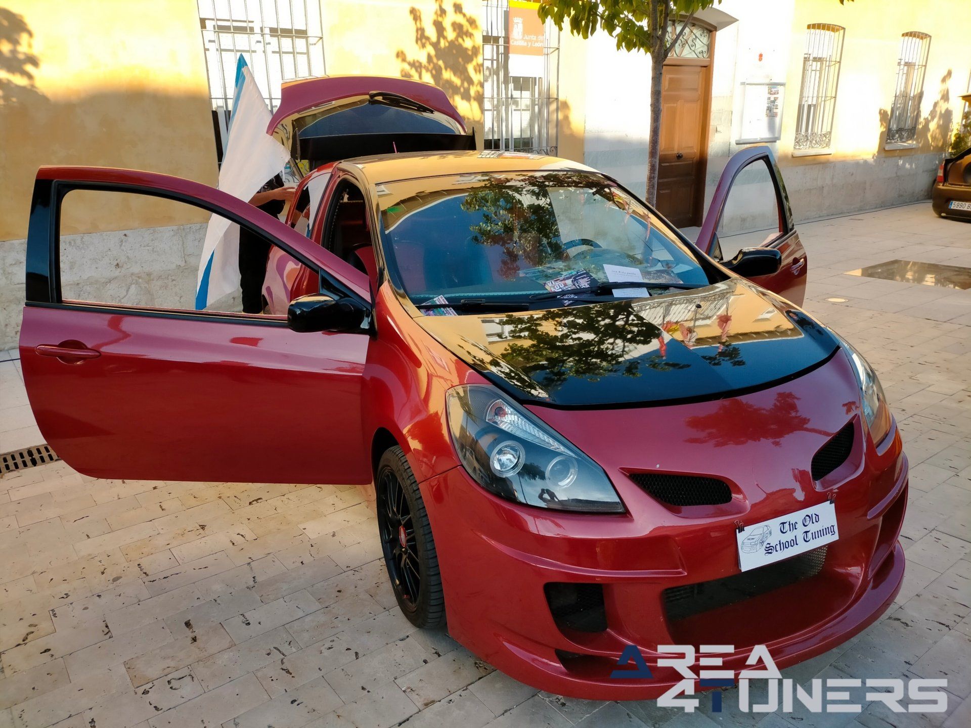 Serpituning 2k22
Imagen del reportaje revista Tuning Area4tuners.es, concentración de coches Tuning del año 2022 en Castronuevo De Esgueva, Valladolid, España