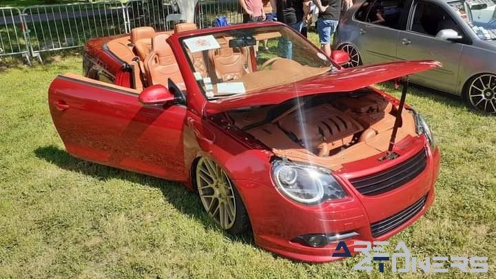 Harnes Tuning 19th
Imagen del reportaje de la revista Tuning Area4tuners.es, de la concentración de coches Tuning del año 2022 en Harnes Francia