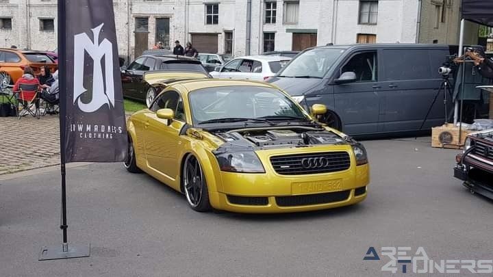 Petrolbrothers
Imagen del reportaje de la revista Tuning Area4tuners.es, de la concentración de coches Tuning del año 2022 en Wielsbeke, Bélgica