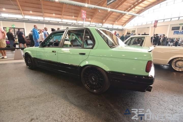 Tuning World Bodensee 2022
Imagen del reportaje de la revista Tuning Area4tuners.es, de la concentración de coches Tuning del año 2022 en Friedrichshafen Alemania