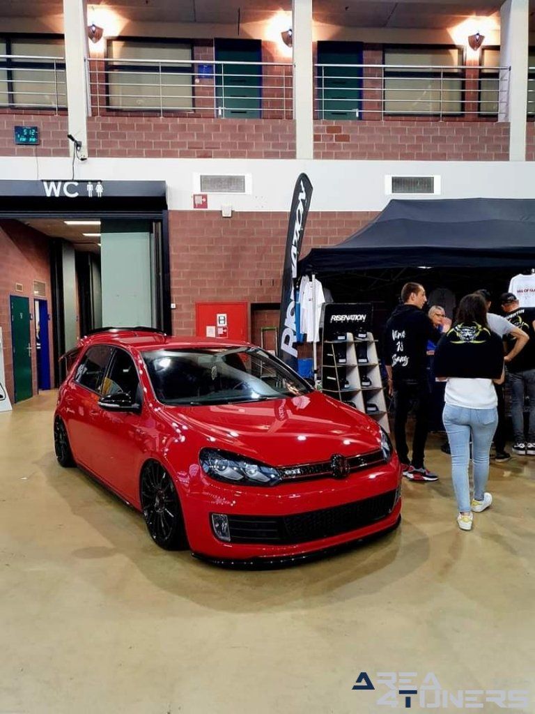 Hall Of Fame Risenation 2022
Imagen del reportaje de la revista Tuning Area4tuners.es, de la concentración de coches Tuning del año 2022 en Bravanthal Leuven Bélgica