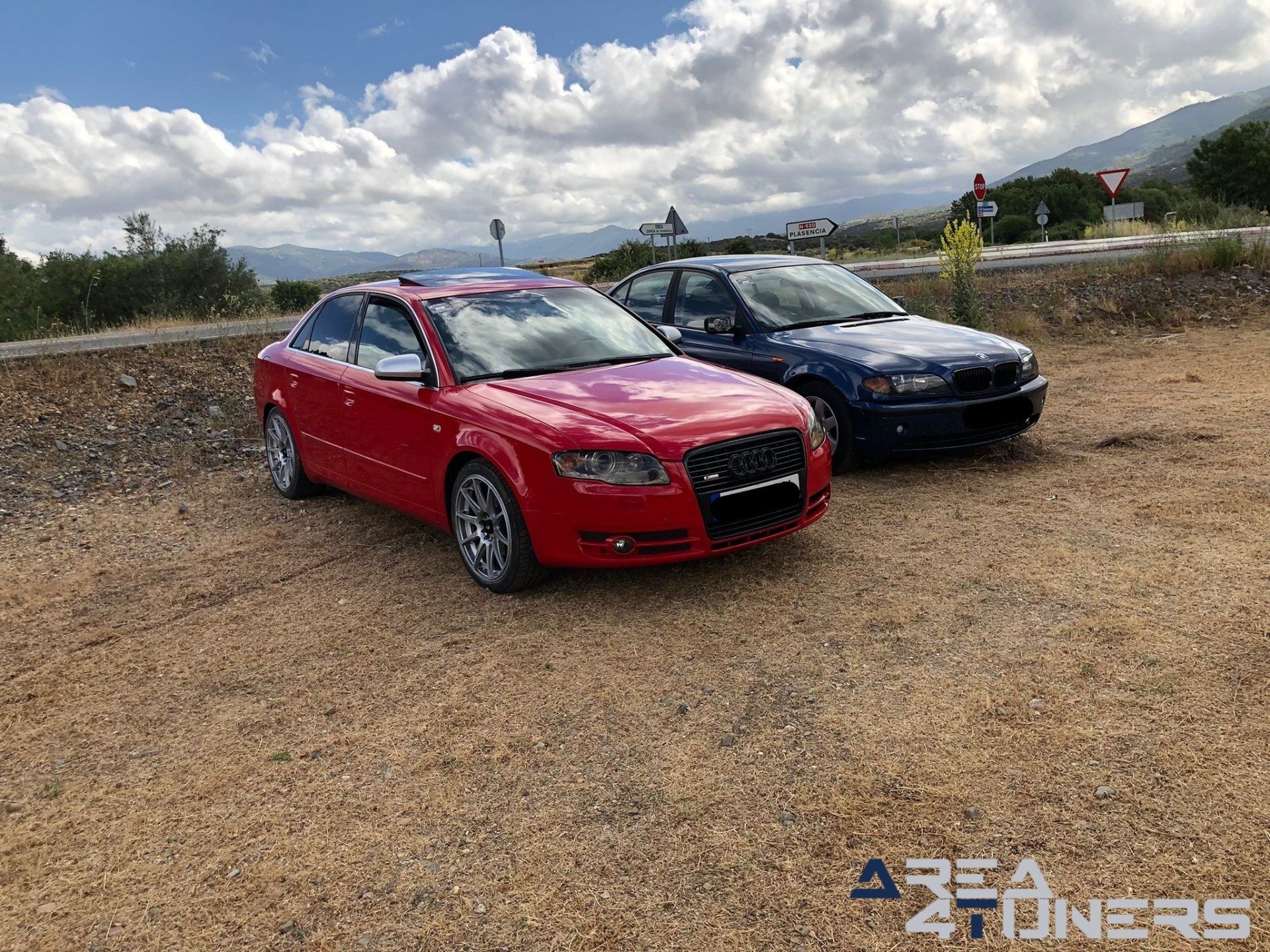 Expo Kdd La Granja
Imagen del reportaje revista Tuning Area4tuners.es, concentración de coches Tuning del año 2022 en La Granja, Cáceres, España