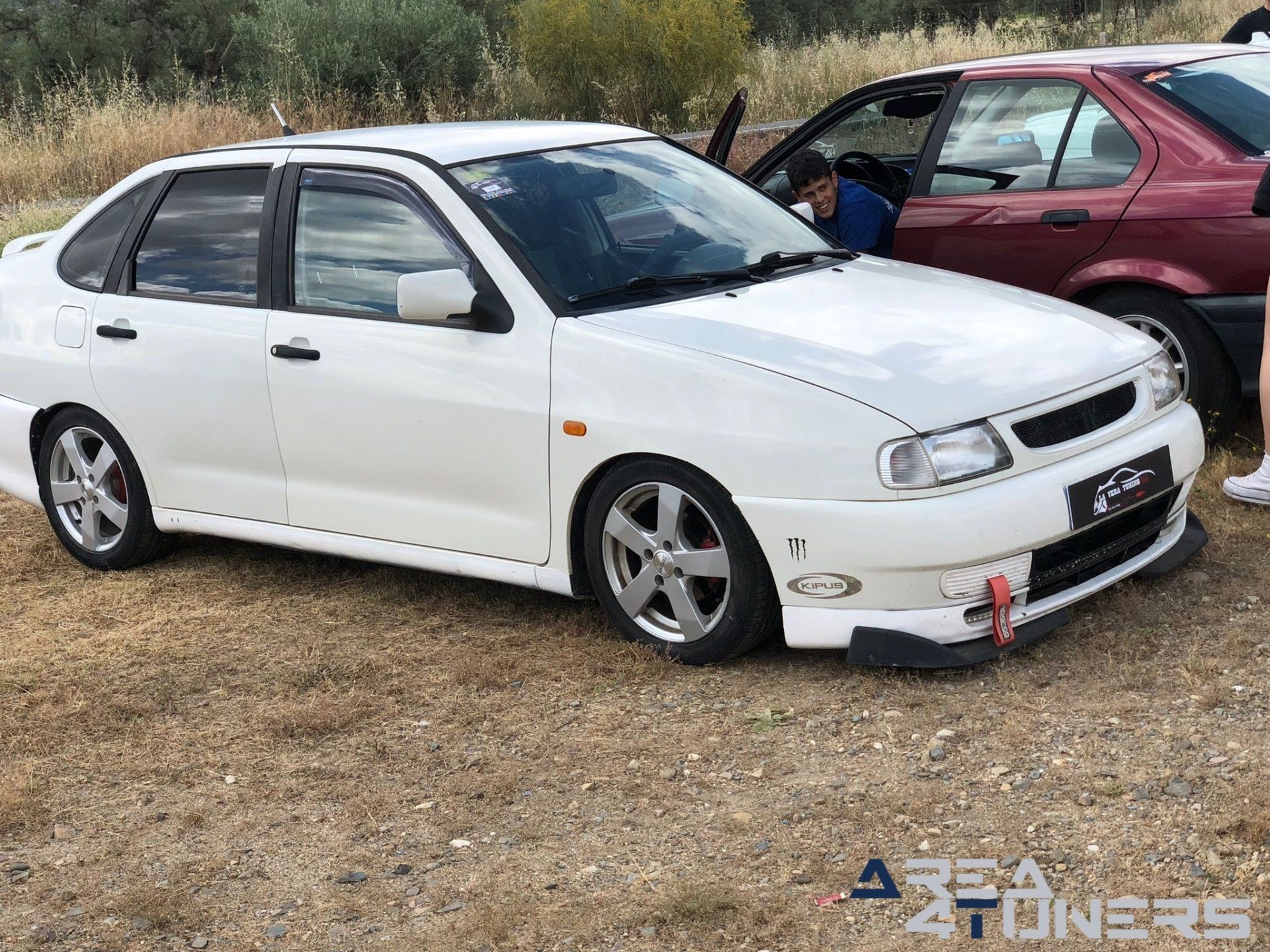 Expo Kdd La Granja
Imagen del reportaje revista Tuning Area4tuners.es, concentración de coches Tuning del año 2022 en La Granja, Cáceres, España