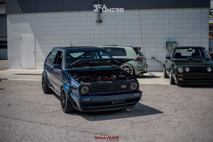 See 2022 Miscke
Imagen del reportaje de la revista Tuning Area4tuners.es, de la concentración de coches Tuning del año 2022 en Mischkeweg, Alemania