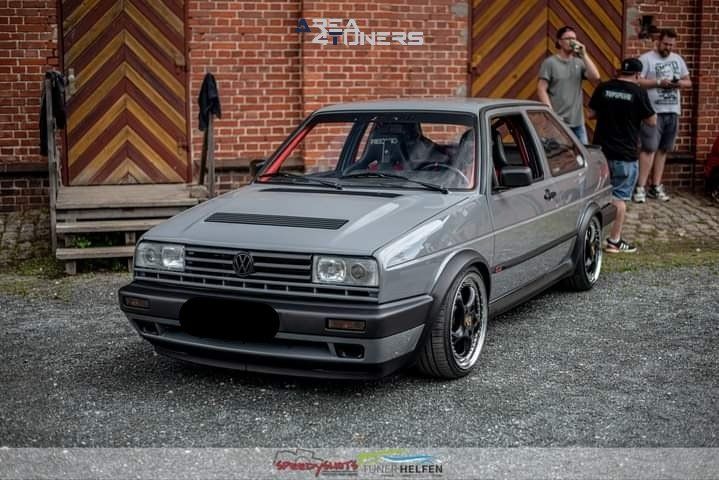 Tief Im Süden
Imagen del reportaje de la revista Tuning Area4tuners.es, de la concentración de coches Tuning del año 2022 en Südemburg Alemania