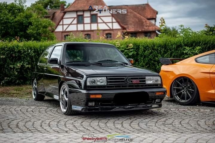 Tief Im Süden
Imagen del reportaje de la revista Tuning Area4tuners.es, de la concentración de coches Tuning del año 2022 en Südemburg Alemania