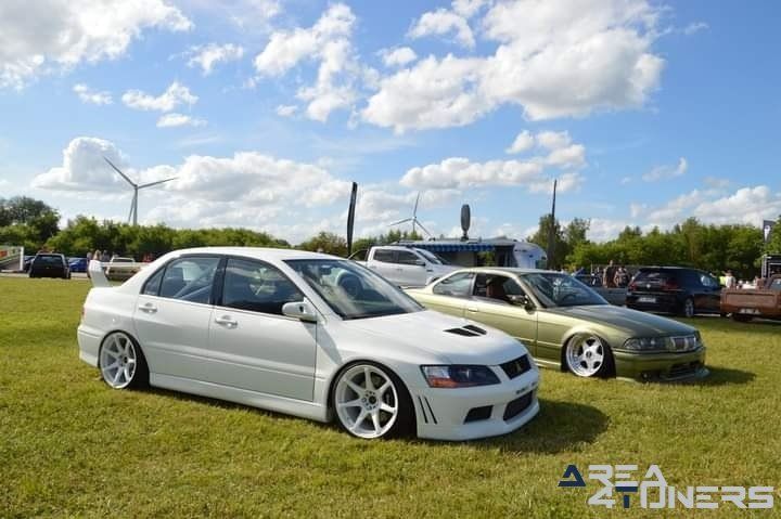 Vw Days 2022
Imagen del reportaje de la revista Tuning Area4tuners.es, de la concentración de coches Tuning del año 2022 en Seracourt Le Grand Francia