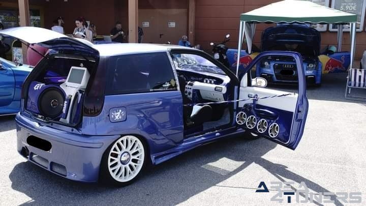 Zio Gi Domen
Imagen del reportaje de la revista Tuning Area4tuners.es, de la concentración de coches Tuning del año 2022 en Busnago Italia