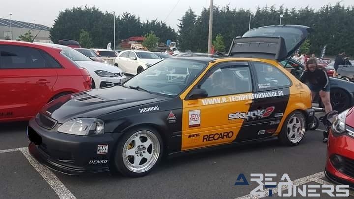 Adventure Night Drive
Imagen del reportaje de la revista Tuning Area4tuners.es, de la concentración de coches Tuning del año 2022 en Komen-Waasten Bélgica