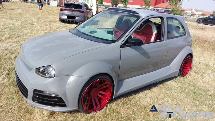 Villoria Motor Show
Imagen del reportaje revista Tuning Area4tuners.es, concentración de coches Tuning del año 2022 en Villoria, Salamanca, España