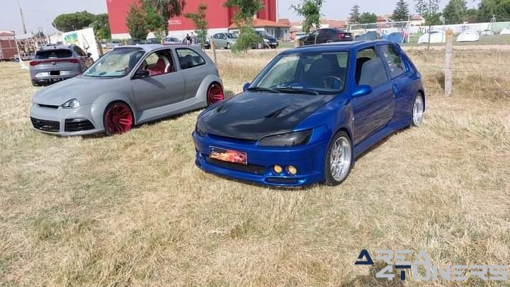 Villoria Motor Show
Imagen del reportaje revista Tuning Area4tuners.es, concentración de coches Tuning del año 2022 en Villoria, Salamanca, España