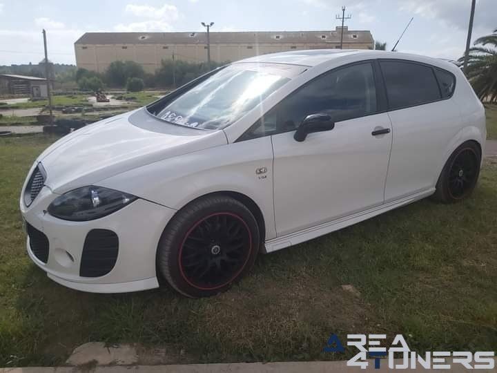 Motor Festival Mitics 90
Imagen del reportaje revista Tuning Area4tuners.es, concentración de coches Tuning del año 2022 en L'Aldea, Tarragona, España