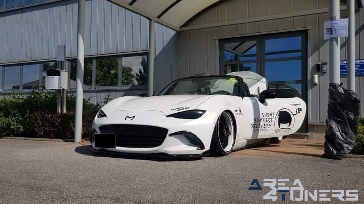 Mtt 3eme Edition
Imagen del reportaje de la revista Tuning Area4tuners.es, de la concentración de coches Tuning del año 2022 en Thuin, Bélgica