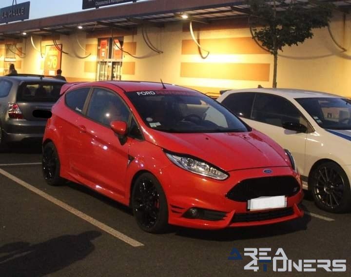 Rasso Gien
Imagen del reportaje de la revista Tuning Area4tuners.es, de la concentración de coches Tuning del año 2022 en Gien Francia