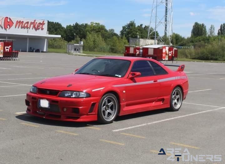 Rasso Auto Asiat nº 18
Imagen del reportaje de la revista Tuning Area4tuners.es, de la concentración de coches Tuning del año 2022 en Cosne Cours Sur Loire, Francia