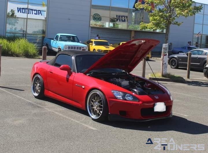 Rasso Auto Asiat nº 18
Imagen del reportaje de la revista Tuning Area4tuners.es, de la concentración de coches Tuning del año 2022 en Cosne Cours Sur Loire, Francia