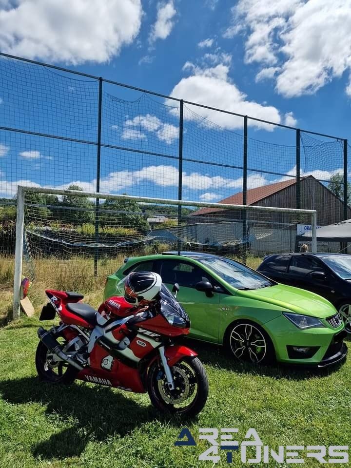 Autoshow nº 7 Friends Evolution
Imagen del reportaje de la revista Tuning Area4tuners.es, de la concentración de coches Tuning del año 2022 en Torngny, Bélgica