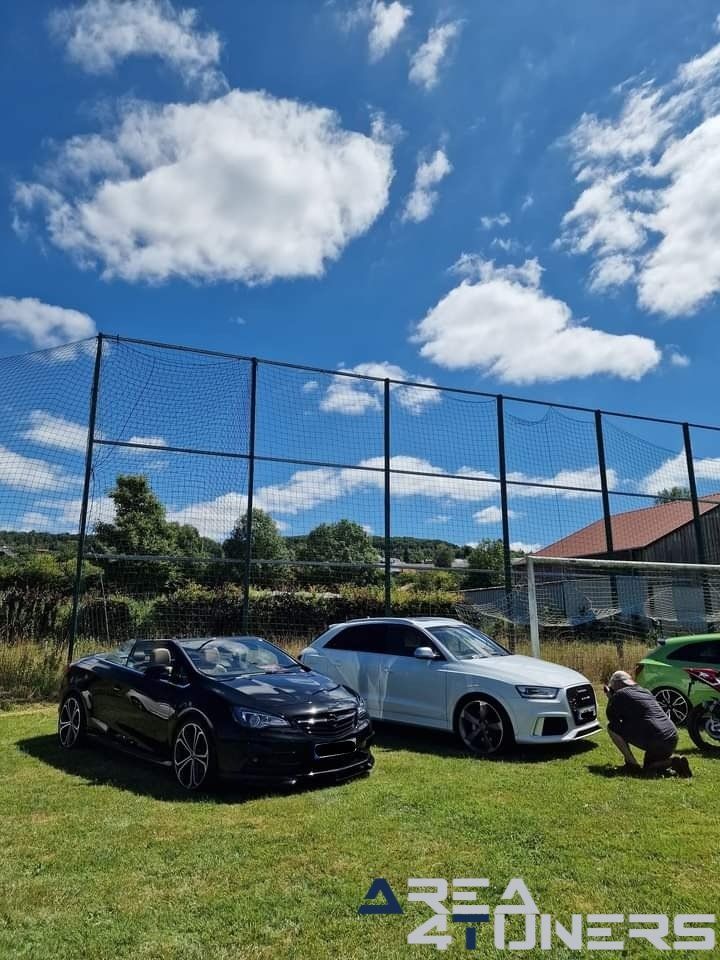 Autoshow nº 7 Friends Evolution
Imagen del reportaje de la revista Tuning Area4tuners.es, de la concentración de coches Tuning del año 2022 en Torngny, Bélgica