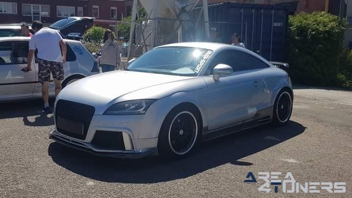 Family Amélie Tuning Car Show 7
Imagen del reportaje de la revista Tuning Area4tuners.es, de la concentración de coches Tuning del año 2022 en Soignies, Bélgica