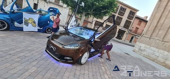 10º Aniversario Kdd Nava Del Rey
Imagen del reportaje revista Tuning Area4tuners.es, concentración de coches Tuning del año 2022 en Nava De Rey, Valladolid, España