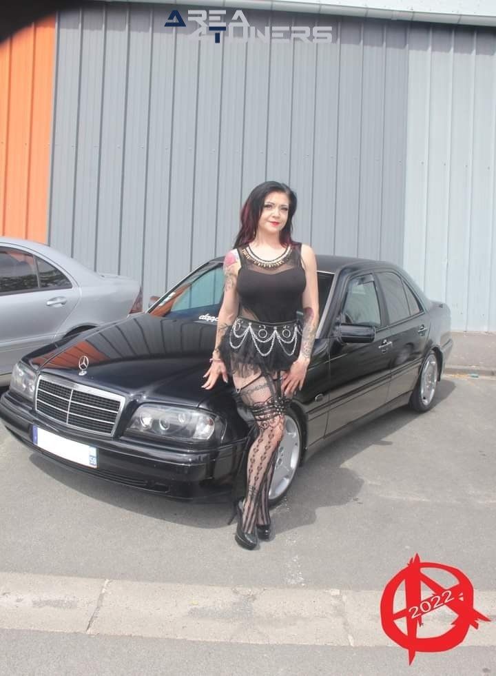 9eme Meeting Anarchy Team
Imagen del reportaje de la revista Tuning Area4tuners.es, de la concentración de coches Tuning del año 2022 en Isbergues, Francia