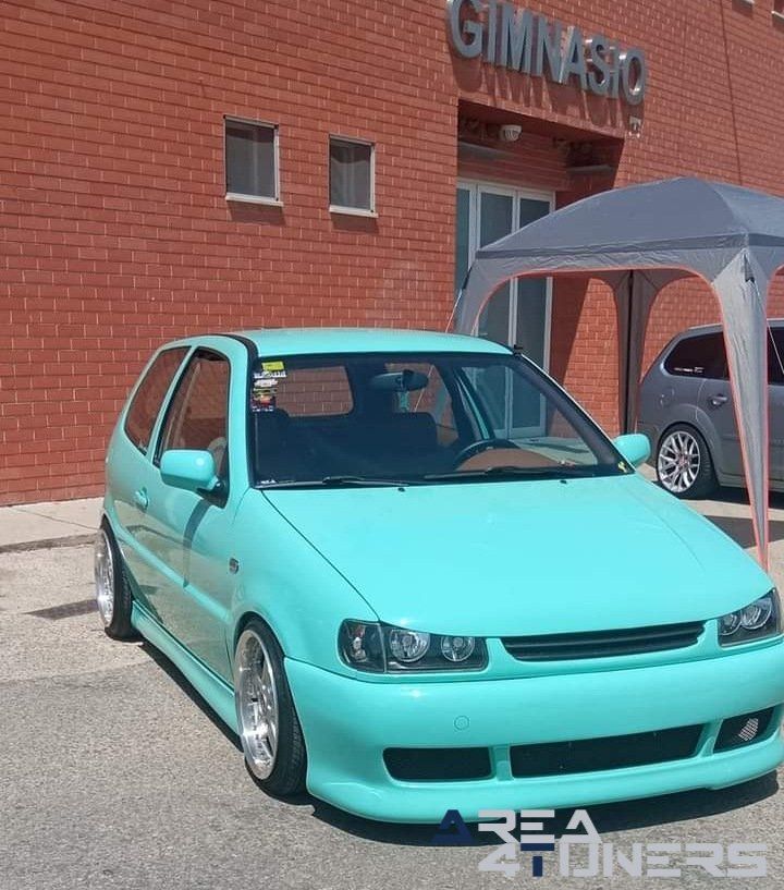 2º Mequinenza Tuning Show
Imagen del reportaje revista Tuning Area4tuners.es, concentración de coches Tuning del año 2022 en Mequinenza, Zaragoza, España