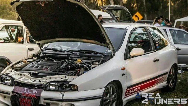 Reportaje de 9º Encuentro Exclusive Street Cars Reportaje de la revista de coches Tuning Area4tuners sobre la concentración 9º Encuentro Exclusive Street Cars, realizada en el año 2017 en Ezainza Buenos Aires Argentina