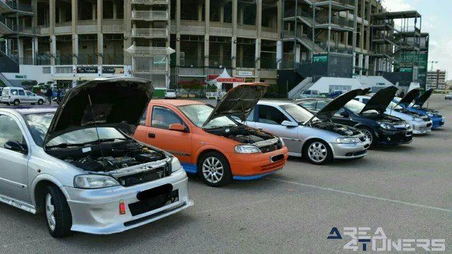Reportaje de 1er German Meet Reportaje de la revista de coches Tuning Area4tuners sobre la concentración 1er German Meet, realizada en el año 2017 en Elche Alicante España
