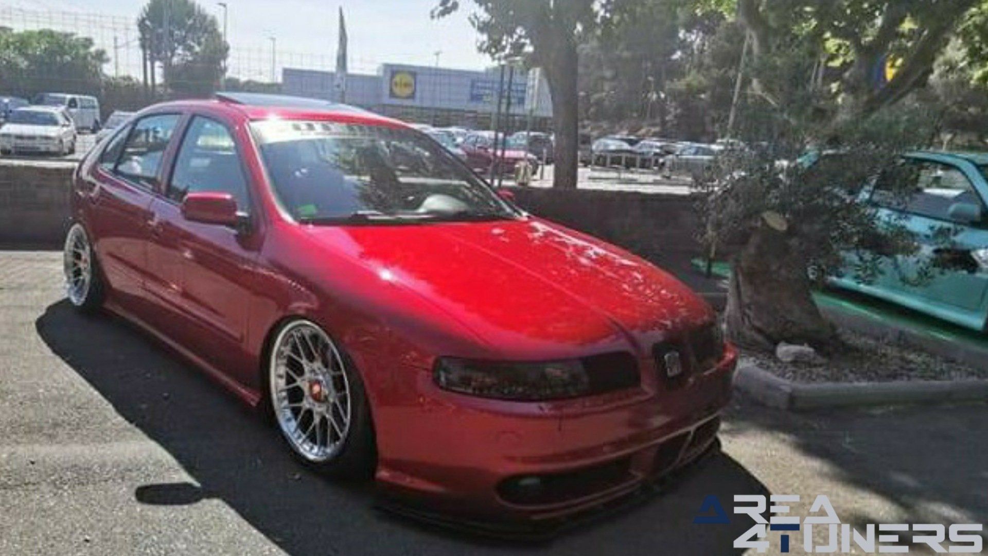 Reportaje de 19a Concentración Tuning Internacional Vag Calafell Reportaje de la revista de coches Tuning Area4tuners sobre la concentración 19a Concentración Tuning Internacional Vag Calafell, realizada en el año 2021 en Calafell Tarragona España