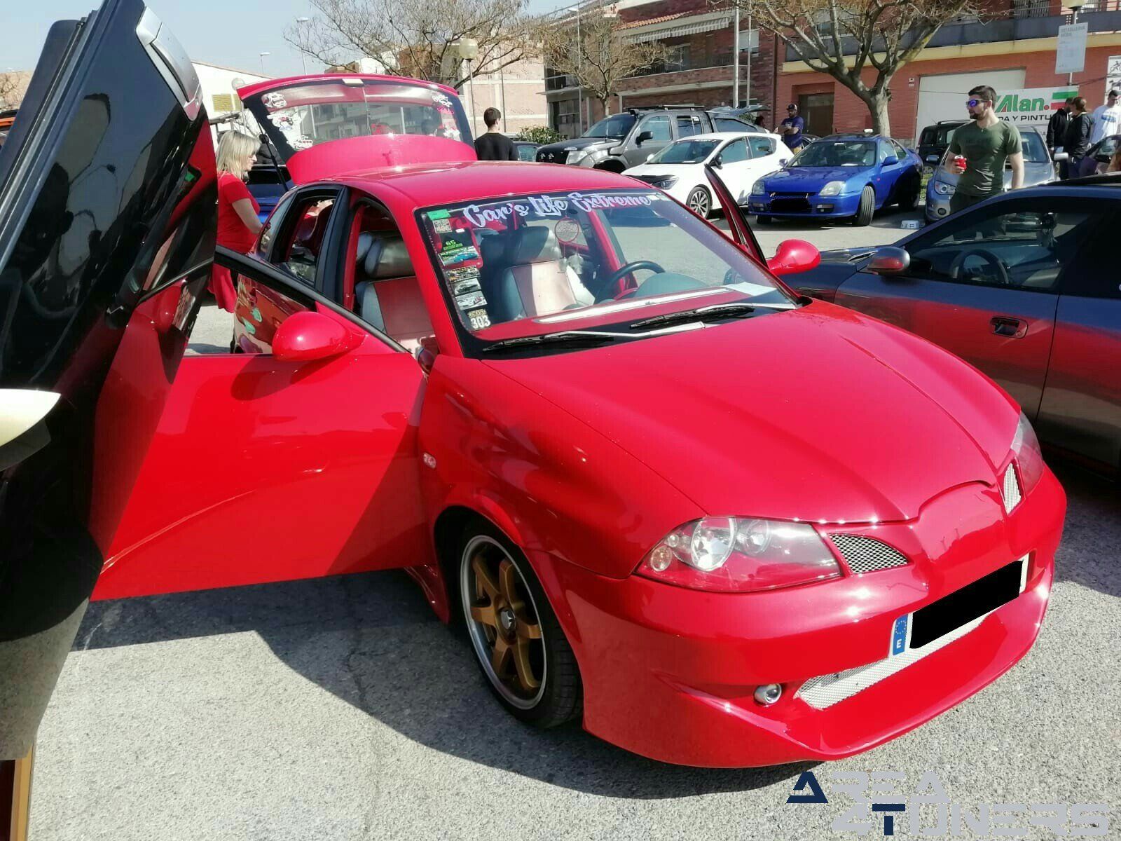 Homenaje Luis Miguel Bernabé
Imagen del reportaje revista Tuning Area4tuners.es, concentración de coches Tuning del año 2019 en Getafe, Madrid, España