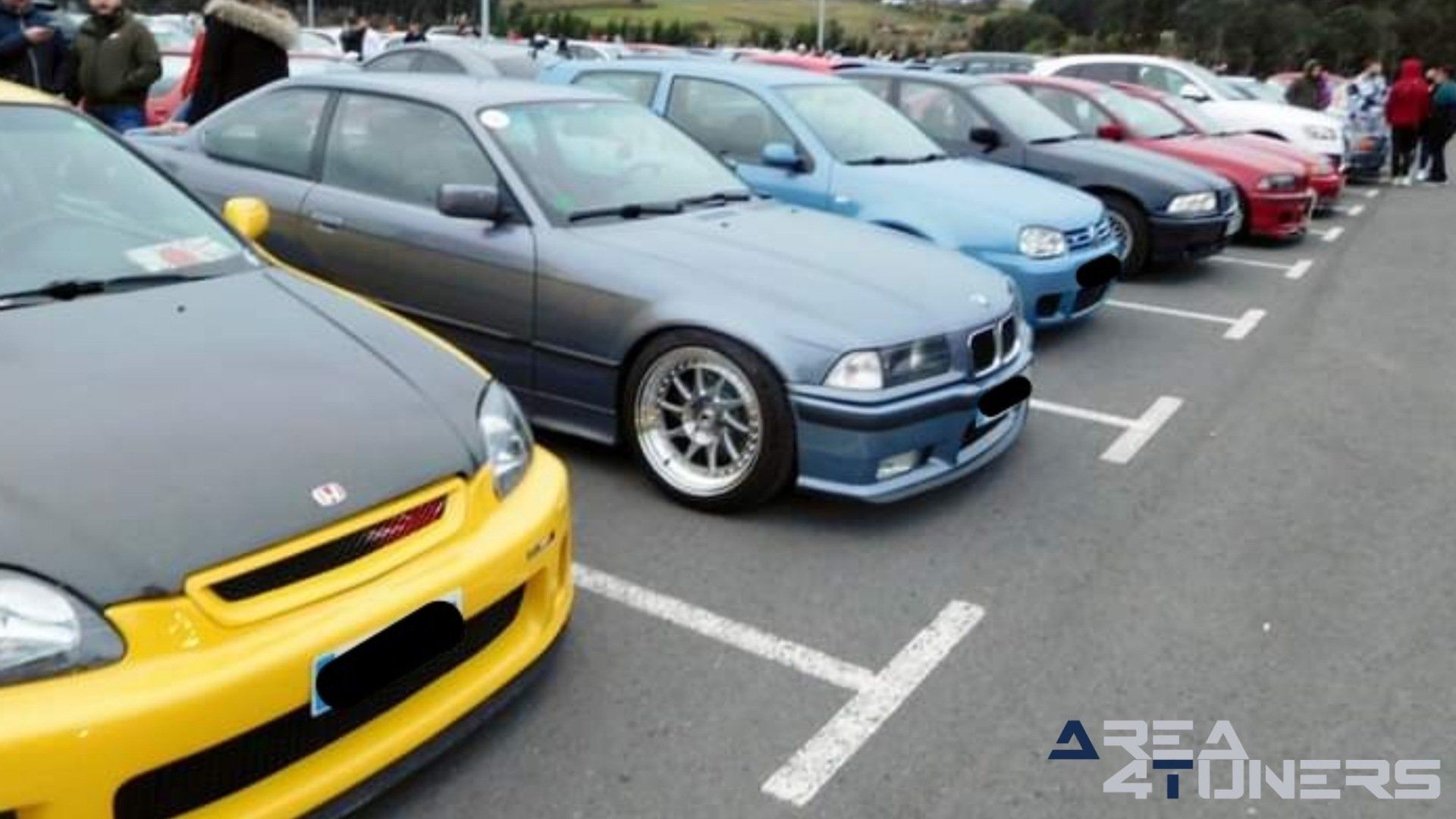 Reportaje de Kdd Berango Reportaje de la revista de coches Tuning Area4tuners sobre la concentración Kdd Berango, realizada en el año 2021 en Guarnizo Cantabria España