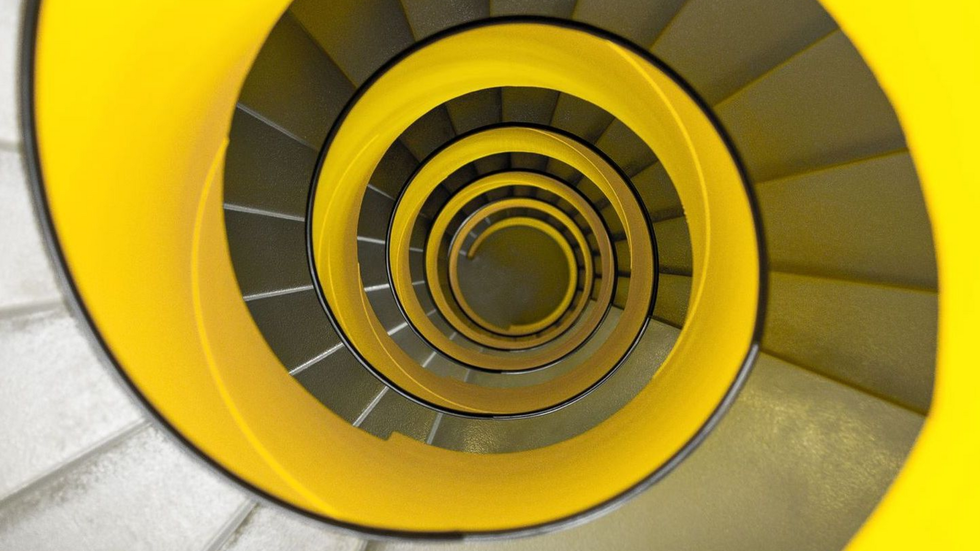 Fotokurs Architekturfotografie an der Fotoschule Blende-16 - Fotokurse Nürnberg. Fotokurs Architekturfotografie bei Fotoschule Blende-16 in Nürnberg: Fotokurse und Fotoworkshops.