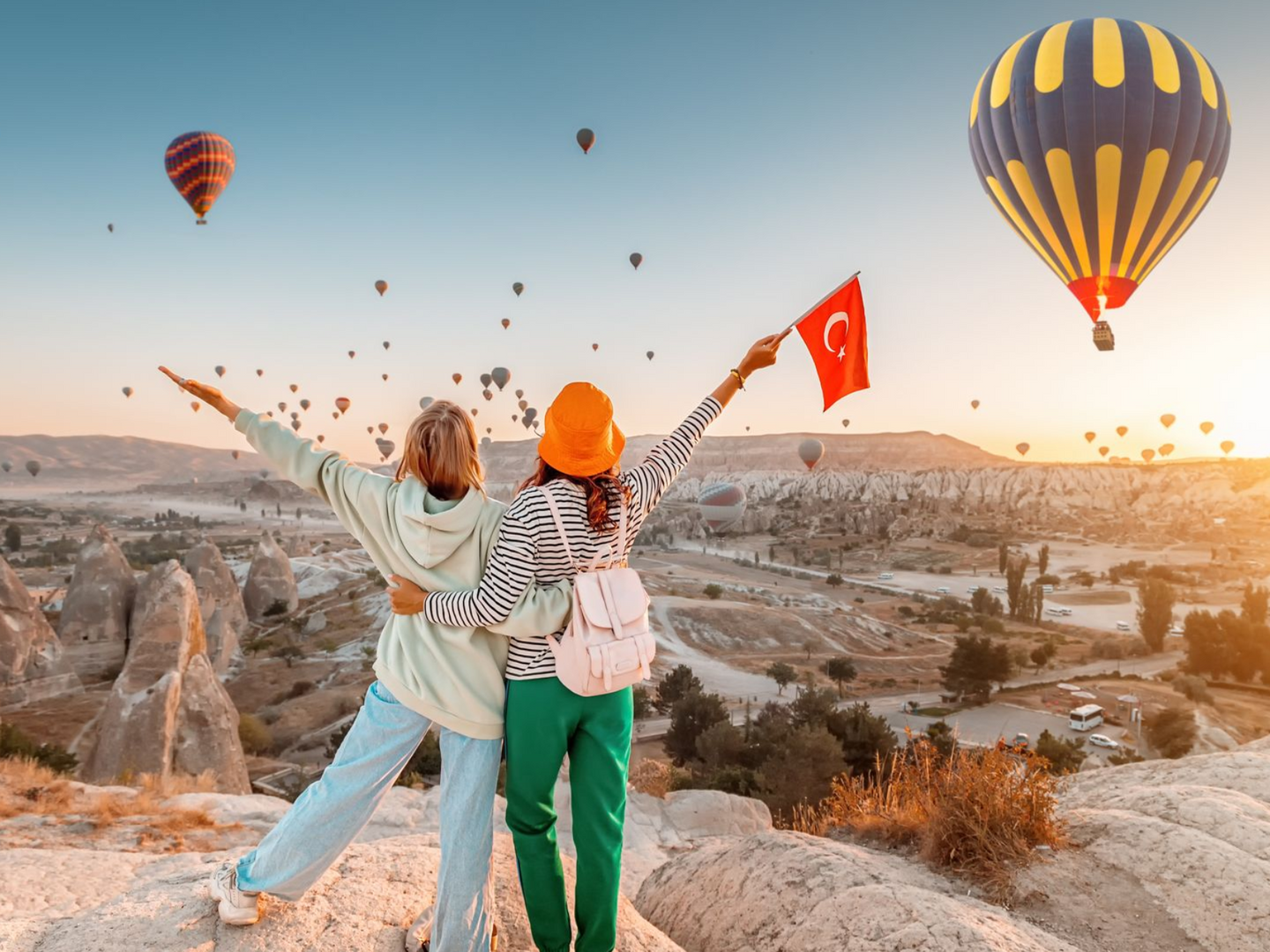 Klick zum Handy Fotokurs Reisefotografie bei Blende-16.de in der Altstadt von Nürnberg. Handy Fotokurs Reisefotografie bei Blende-16.de in der Altstadt von Nürnberg.