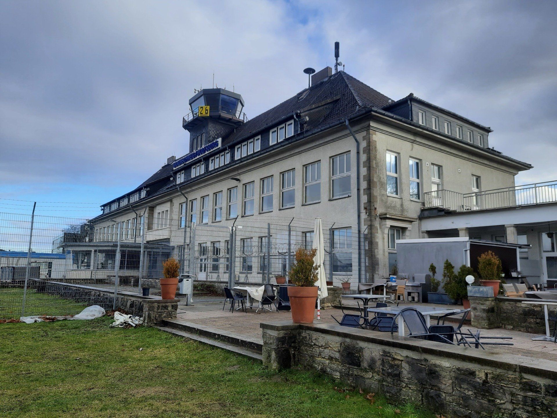 Flughafen BWE Rückseite