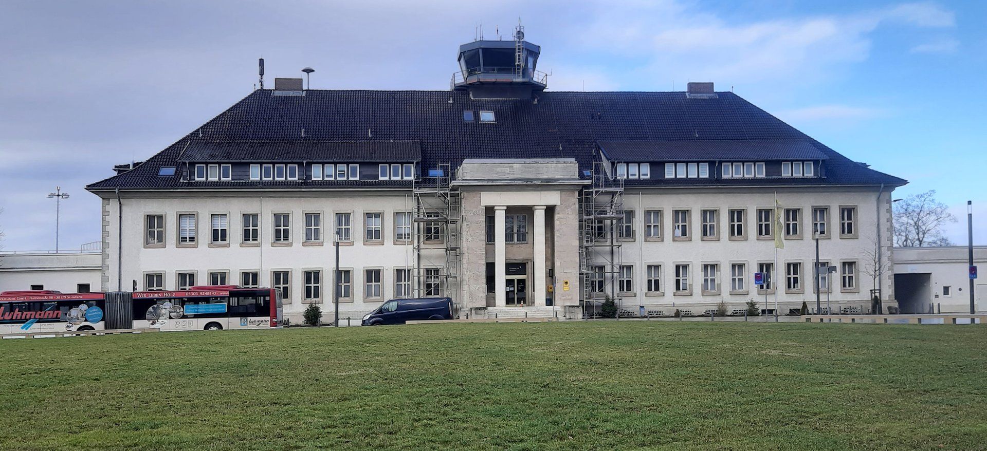 Flughafen BWE Vorderseite