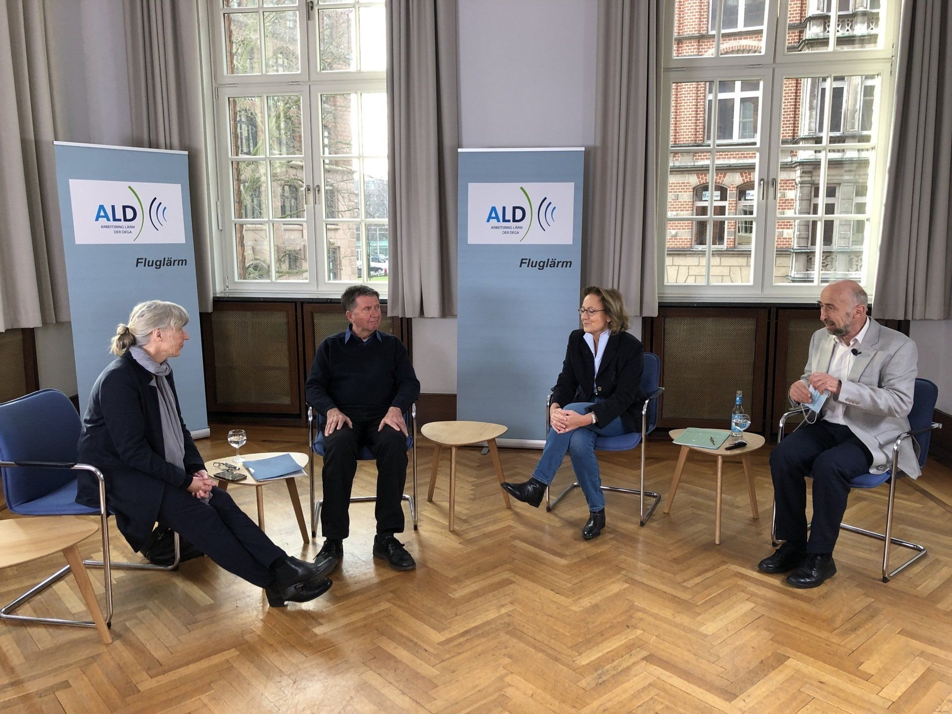 Zum Video unseres Lärmpanels am 3. Dezember 2021 Arbeitsring ALD in der DEGA, Lärmpanel 03.12.2021