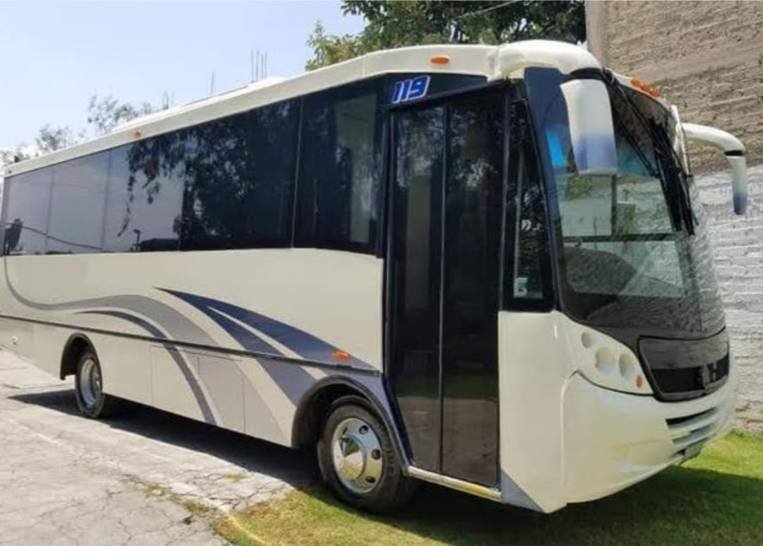 Renta_De_Minibuses_30_Renta_De_Minibus_CDMX_Renta_De_Minibuses_30_Pasajeros-
